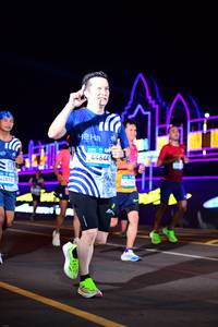 BIB: 77977, 42870
                            <button type="button" onclick="openModal(22868362)" class="btn btn-primary btn-sm float-right btn-popup" data-toggle="modal" data-target=".modal-high-quality">
                        <i class="fas fa-shopping-cart"></i> Add to Cart
                    </button>
                                            <button type="button" onclick="isThisMe(22868362, true)" class="btn btn-success btn-sm float-right btn-popup btn-isme hidden" data-toggle="tooltip" data-placement="bottom" title="นี่คือรูปของคุณใช่ไหม คลิกที่นี่เพื่อเอาเข้าอัลบั้ม">
                        <i class="fas fa-plus"></i> Add to album
                    </button>
                    <button type="button" onclick="isThisMe(22868362, false)" class="btn btn-warning btn-sm float-right btn-popup btn-isnotme hidden">
                        <i class="fas fa-ban"></i> Remove from album
                    </button>